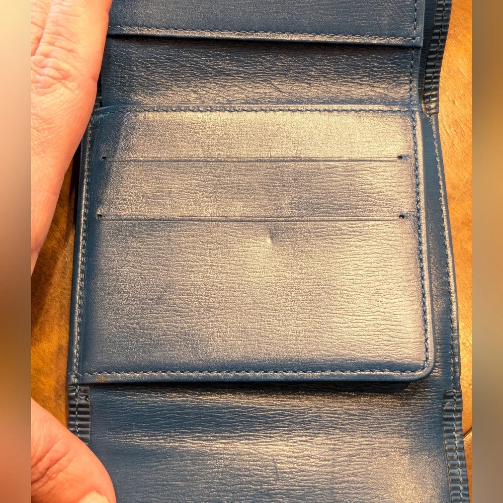 Louis Vuitton Blue Epi Leather Trifold Wallet(Price Is Firm)